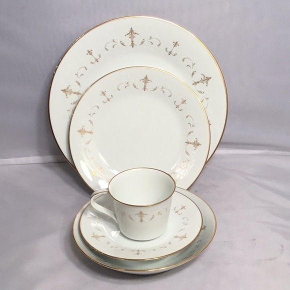 noritake COURTNEY 6520 MADE IN JAPAN 6 PIECES SETTING FOR 1 - Picture 1 of 5